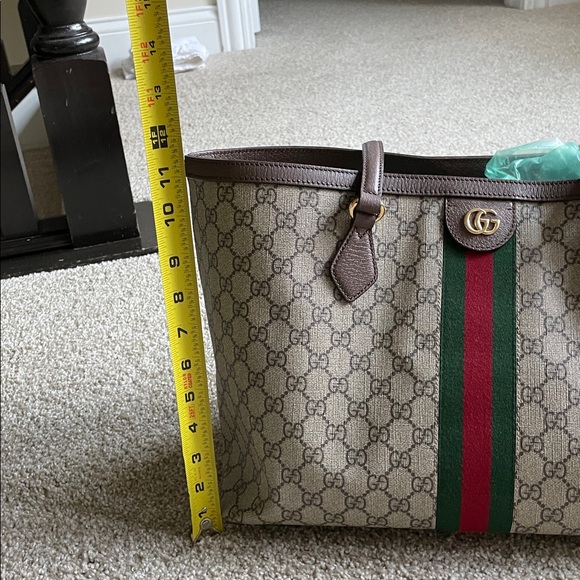 Gucci Ophidia Tote - Picture 13 of 15